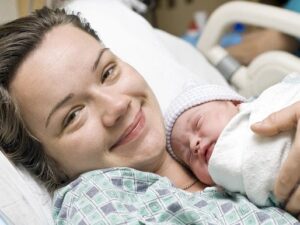 professionals-caring-for-new-moms-2
